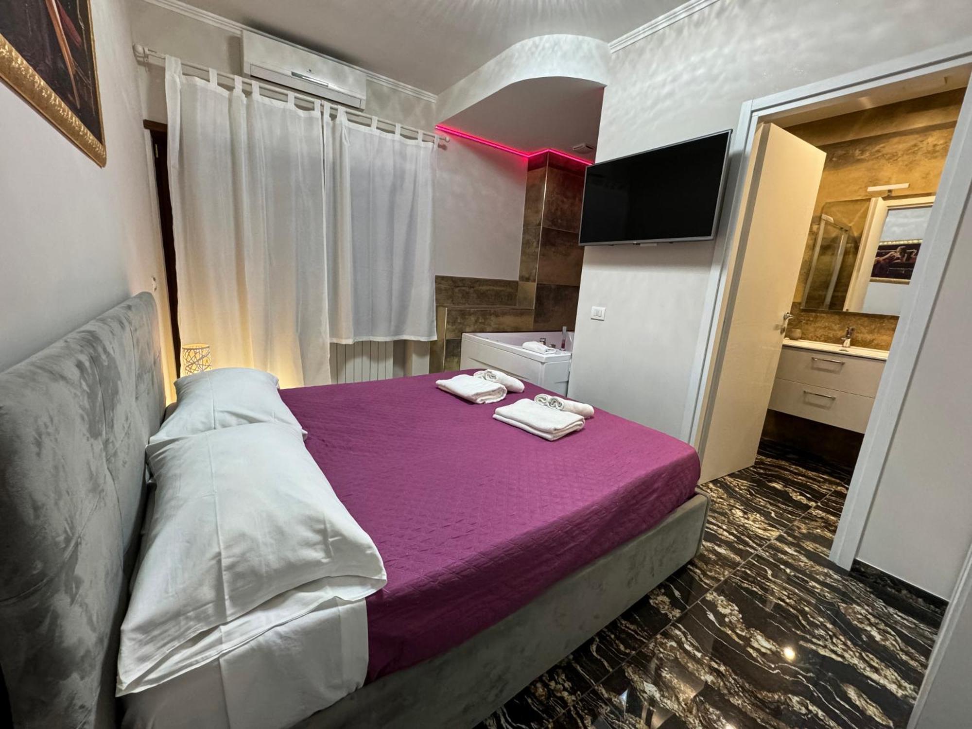 Suite And Room — Photos 2